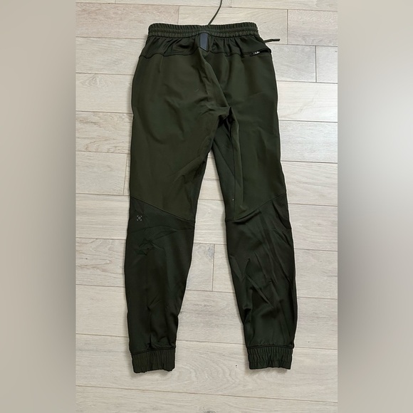 Lululemon license to train joggers size small - Picture 6 of 7